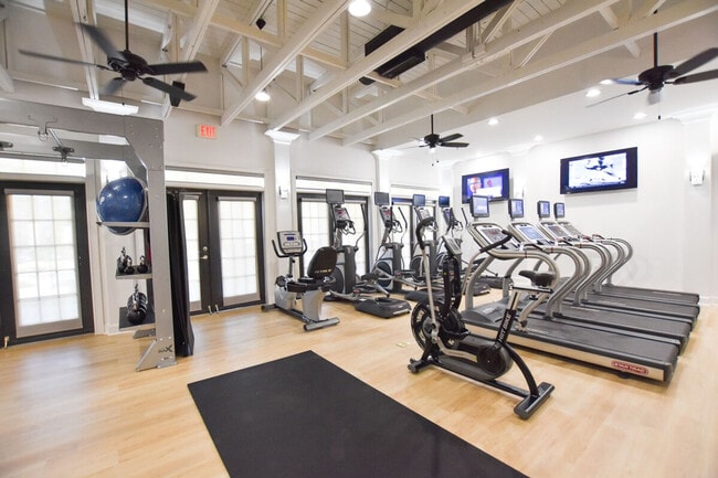 Foto del edificio - 30023 Gardner Dr