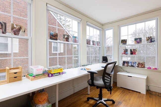 Building Photo - 214-216 Mason Terrace