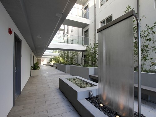 Foto del edificio - 2900 S Sepulveda Blvd