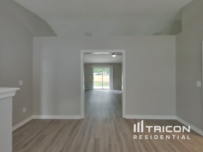 Building Photo - 3356 Tinya Ct