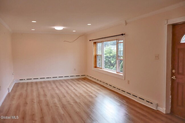 Building Photo - 19 Wilkins Ave