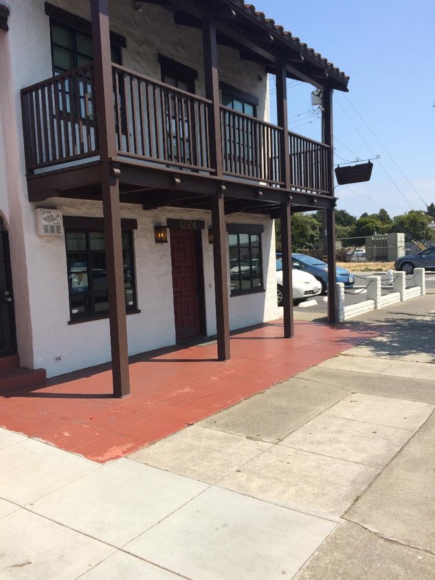 Primary Photo - 10504 San Pablo Ave