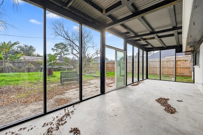 Foto del edificio - 11107 Cedarview Ln