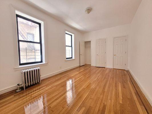 Foto principal - 1 bedroom in BRONX NY 10456