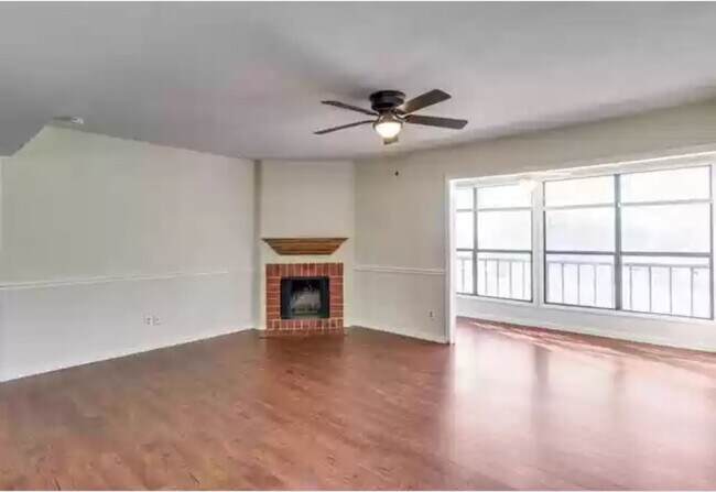 Foto del edificio - 11480 Audelia Rd
