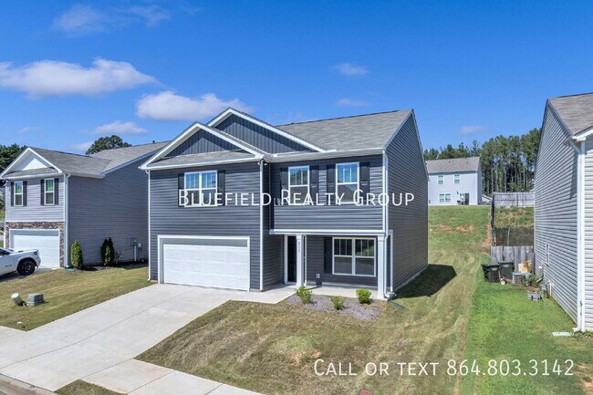 Foto del edificio - 107 Ashwood Wy