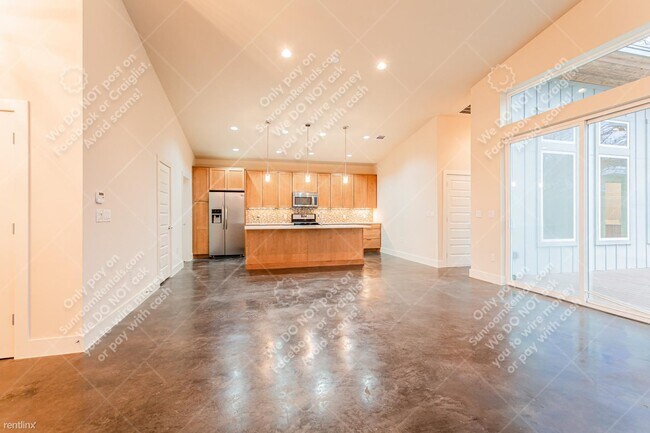 Foto del edificio - 3 br, 2 bath House - 1404 Cometa St