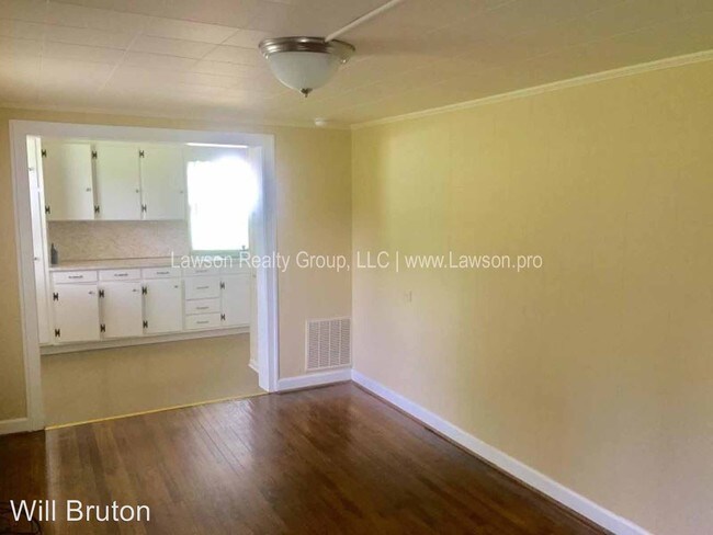 Foto del edificio - 2 br, 1 bath House - 2402 Memorial Ave.