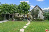 Primary Photo - 337 S Maple Dr