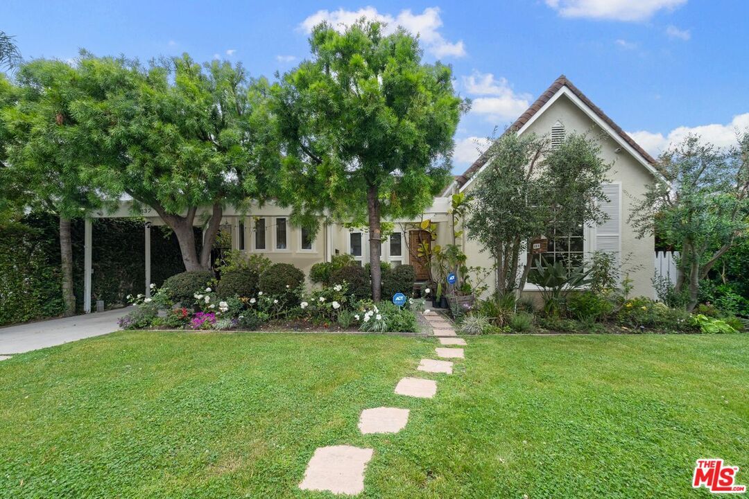Primary Photo - 337 S Maple Dr