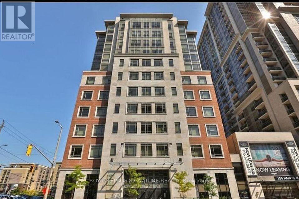 Photo principale - 150 Main St W