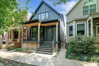 Building Photo - 2041 W Cuyler Ave