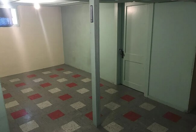 Foto del edificio - Charming 3bd - 2ba Home