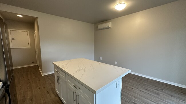 Building Photo - 12483 SE 301st Pl