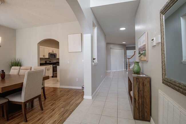 Building Photo - Golf Course Front 5BR Pool Home Near Disney | Resort-Style Living in Highlands Reserve