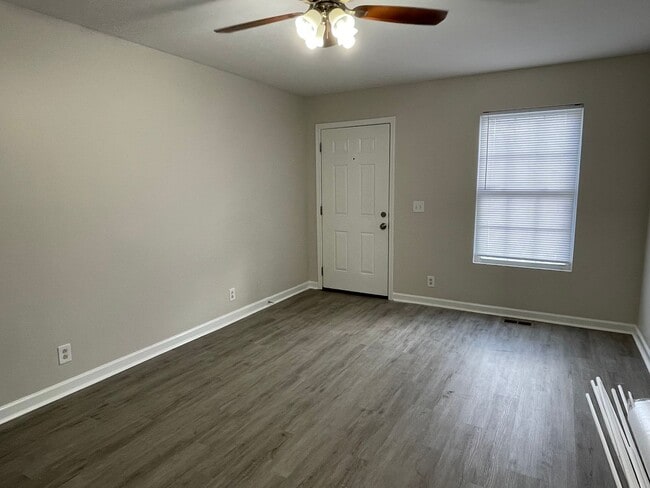 Photo - 1708 Underwood St House