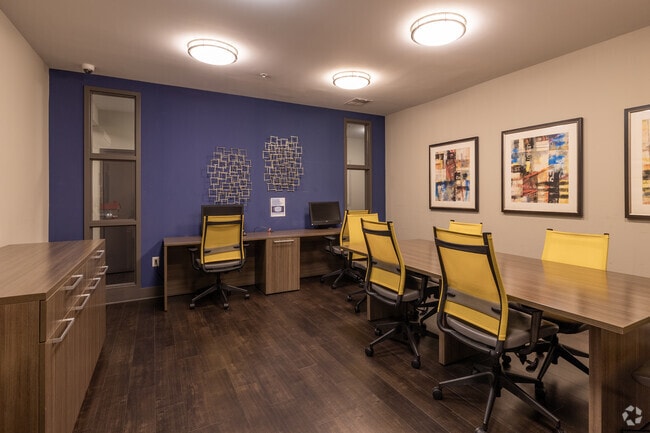 Mulberry Study Room - Mulberry at Park