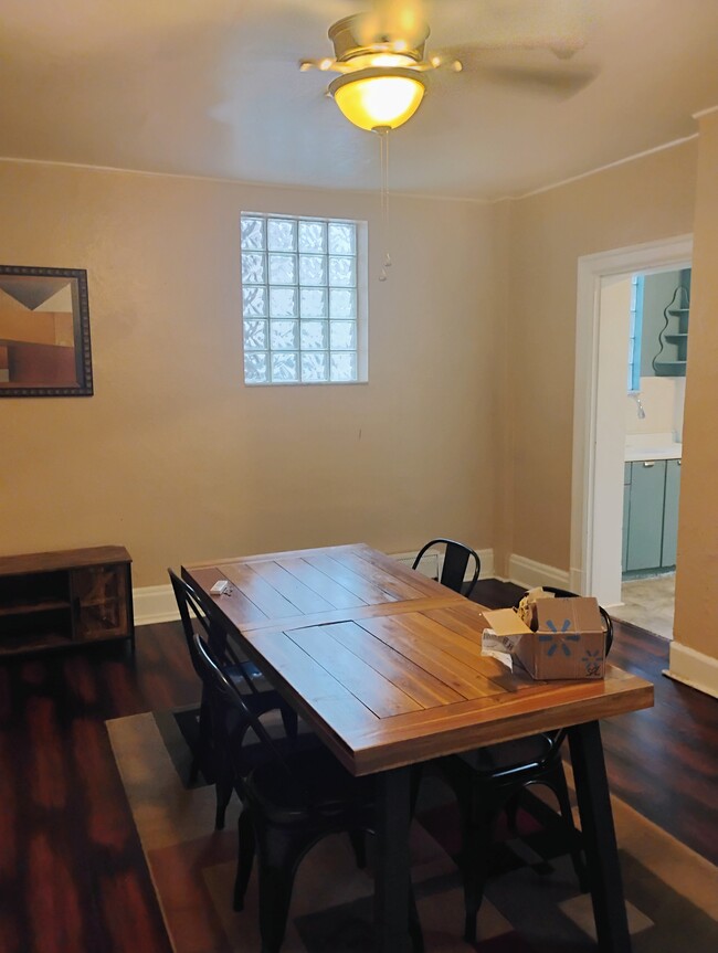 Building Photo - 7323 Denniston Ave