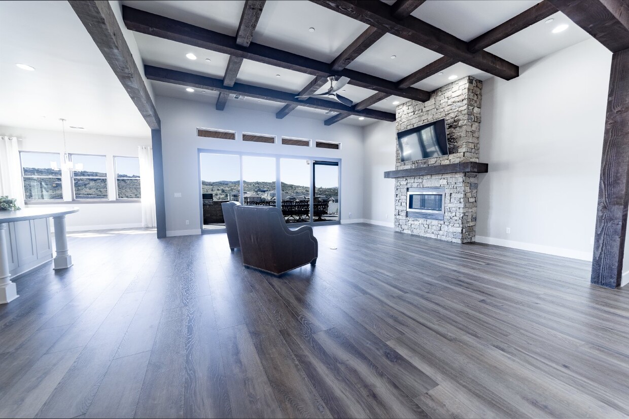 Primary Photo - Stunning 3 Bed, 2.5 Bath Prescott Home wit...