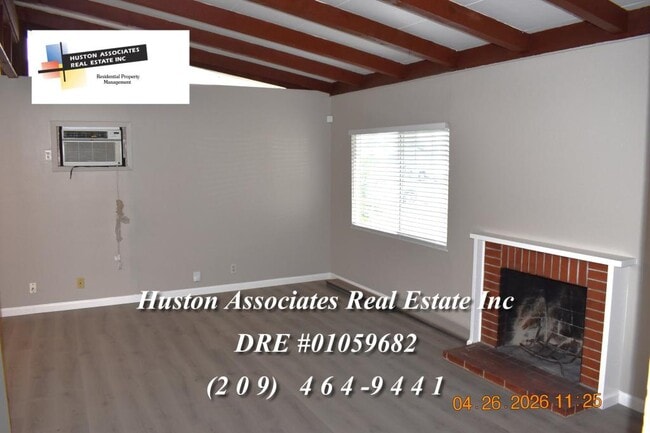 Foto del edificio - 3936 Dennis Ave