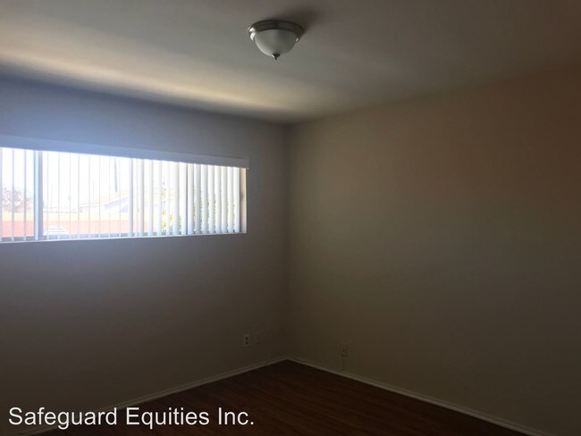 Foto del edificio - 9622 Laurel St