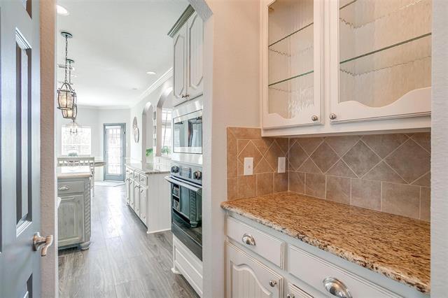 Foto del edificio - 4641 Poplar Ridge Dr