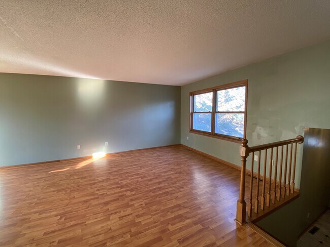 Building Photo - 5023 22nd Ave NW