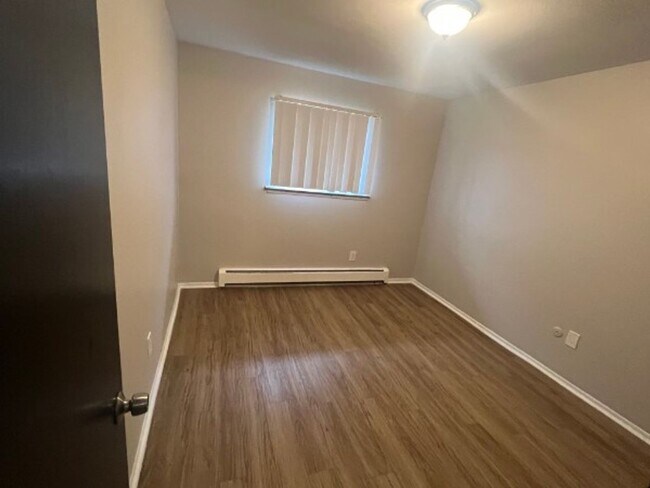 Foto del edificio - Roseville 8 Unit