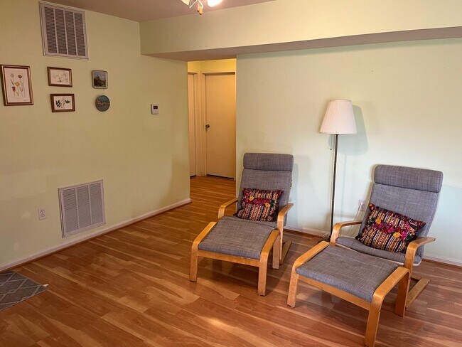 Foto del edificio - 4520 Conwell Dr