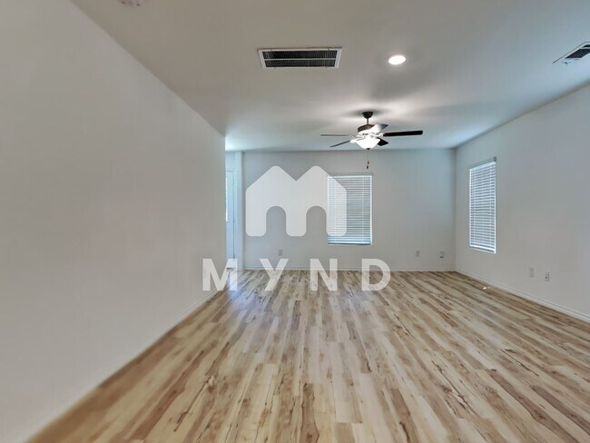Building Photo - 22416 Sonora River Trce