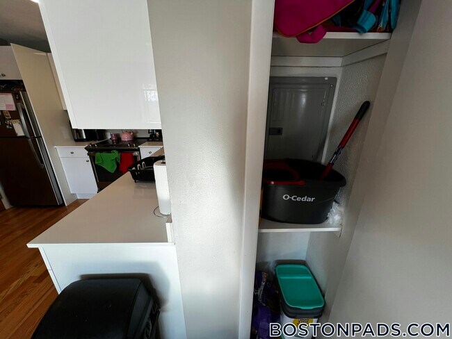 Foto del edificio - 226 Parker Hill Ave