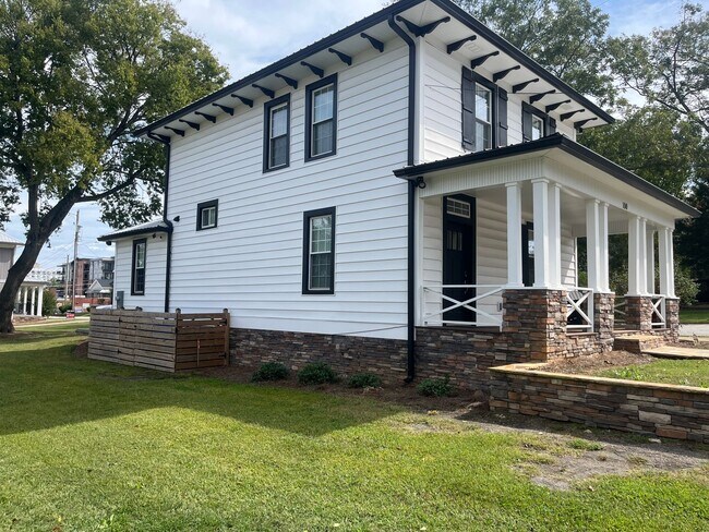 Foto del edificio - Gorgeous Brand New 3/2 Move In Ready Now!