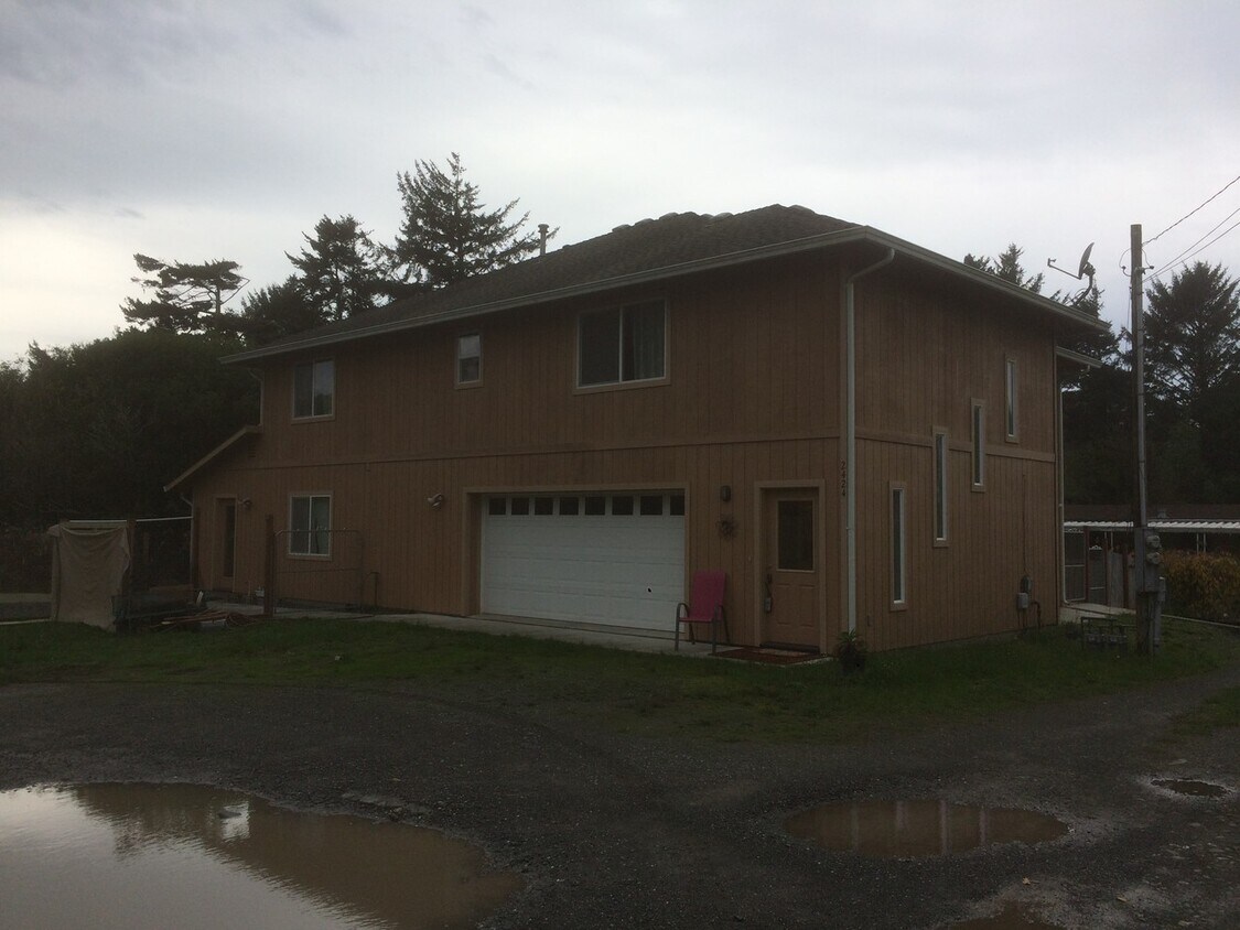 2424 Penn Ave, McKinleyville, CA 95519 House Rental in McKinleyville