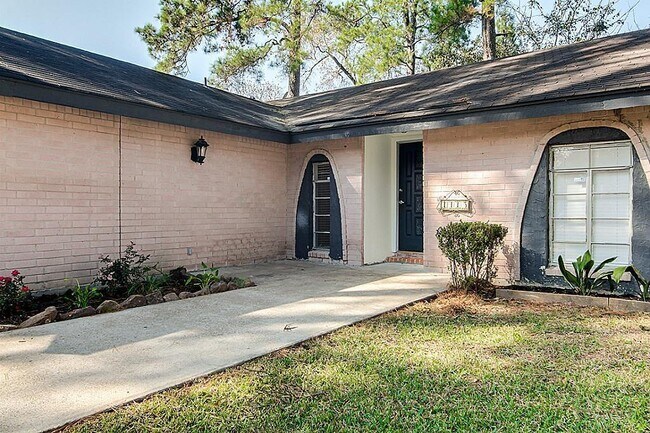 Building Photo - 4415 Monteith Dr