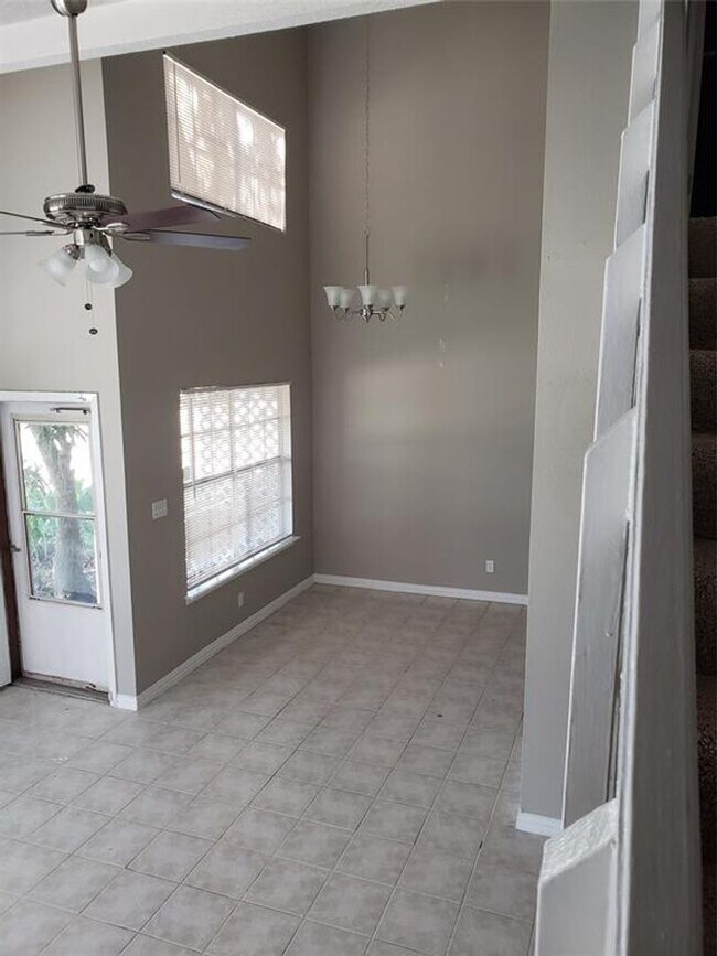 Foto del edificio - Beautiful 4 Bedroom Home in Houston / Nice Backyard
