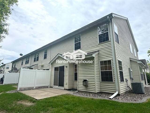 Building Photo - 9244 Merrimac Ln N