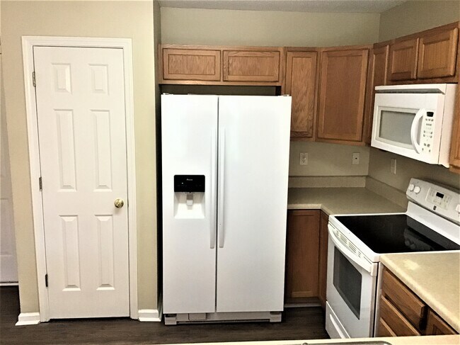 Foto del edificio - 16 Laws Lane