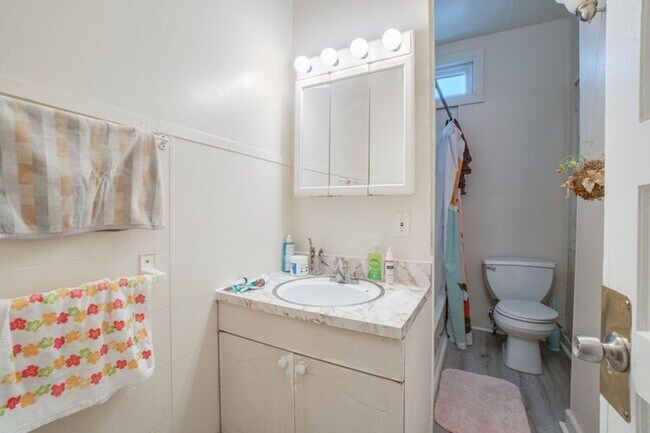 Foto del edificio - 3114 N Calvert St