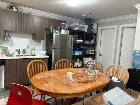 Photo du bâtiment - 12184-12210 210 St