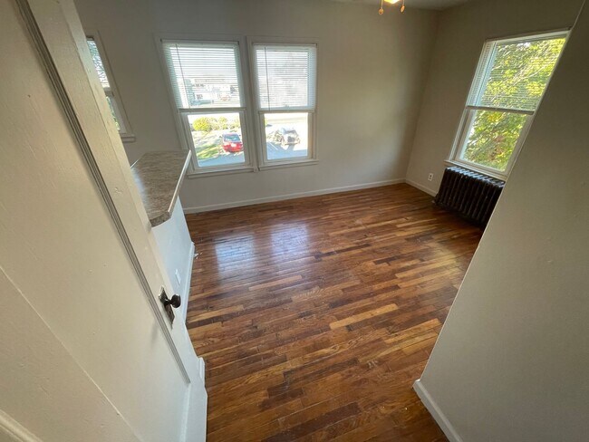 Interior Photo - Biston Apartments