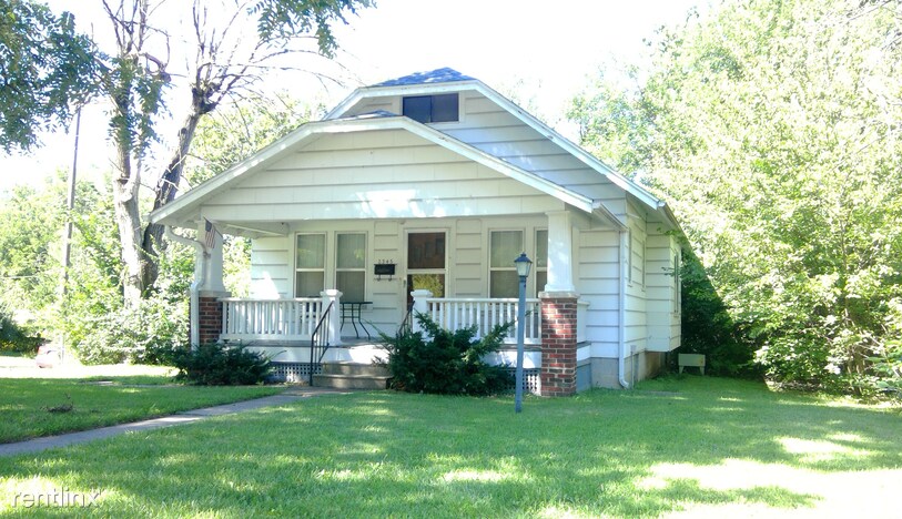 Primary Photo - 3 br, 1 bath House - 2345 SE Ohio Ave