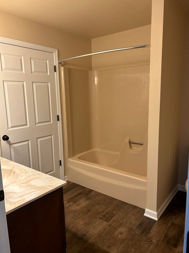Extra wide doors thruout for potential wheel chair access - 303 Seminole Ct