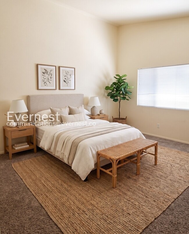 Foto del edificio - 2542 W Sunstar Pl