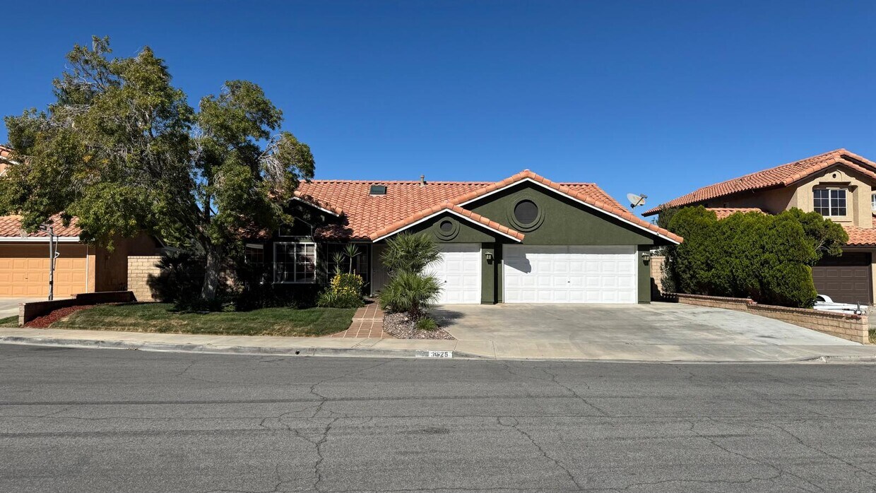 Foto principal - 3625 Toscany Ct