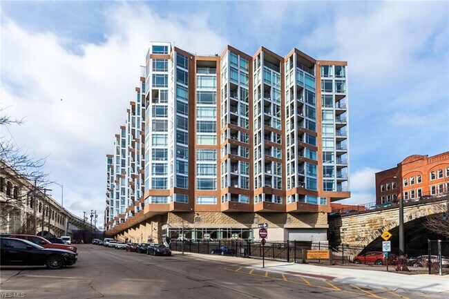 Building Photo - 2222 Detroit Ave