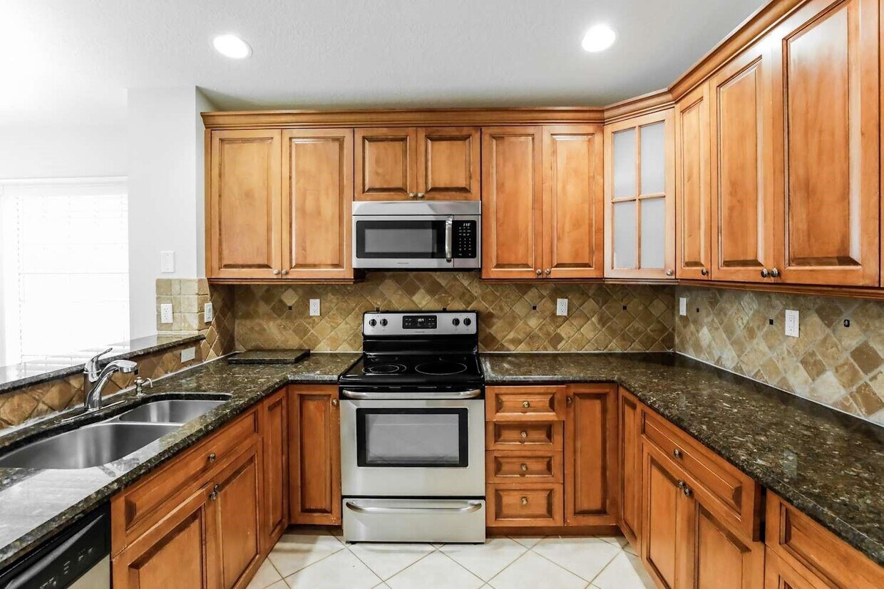 Foto principal - 5103 NW 121st Dr