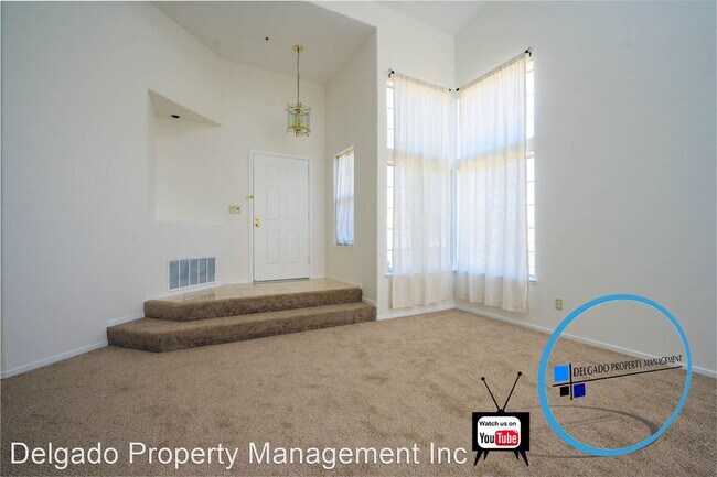 Building Photo - 5 br, 3 bath House - 321 Glenview Circle
