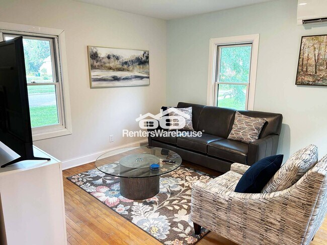 Foto del edificio - 304 Oak St