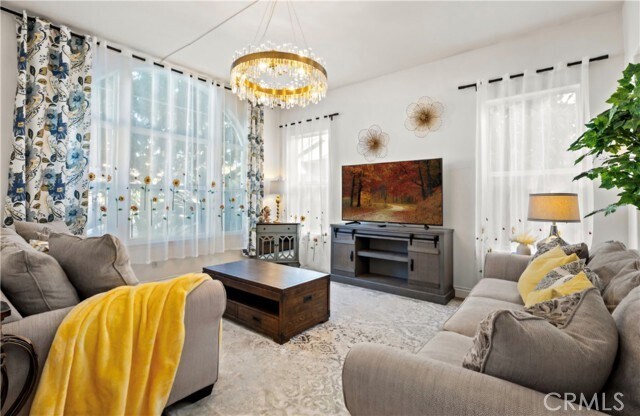 Foto del edificio - 19366 Fortune Pl