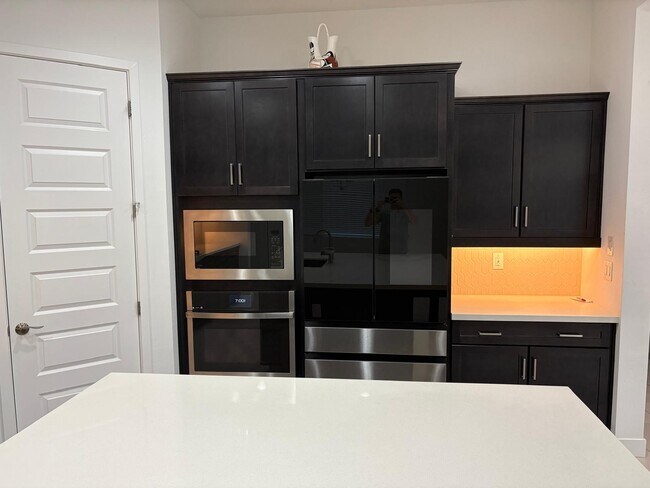 Foto del edificio - 7710 W Crabapple Dr